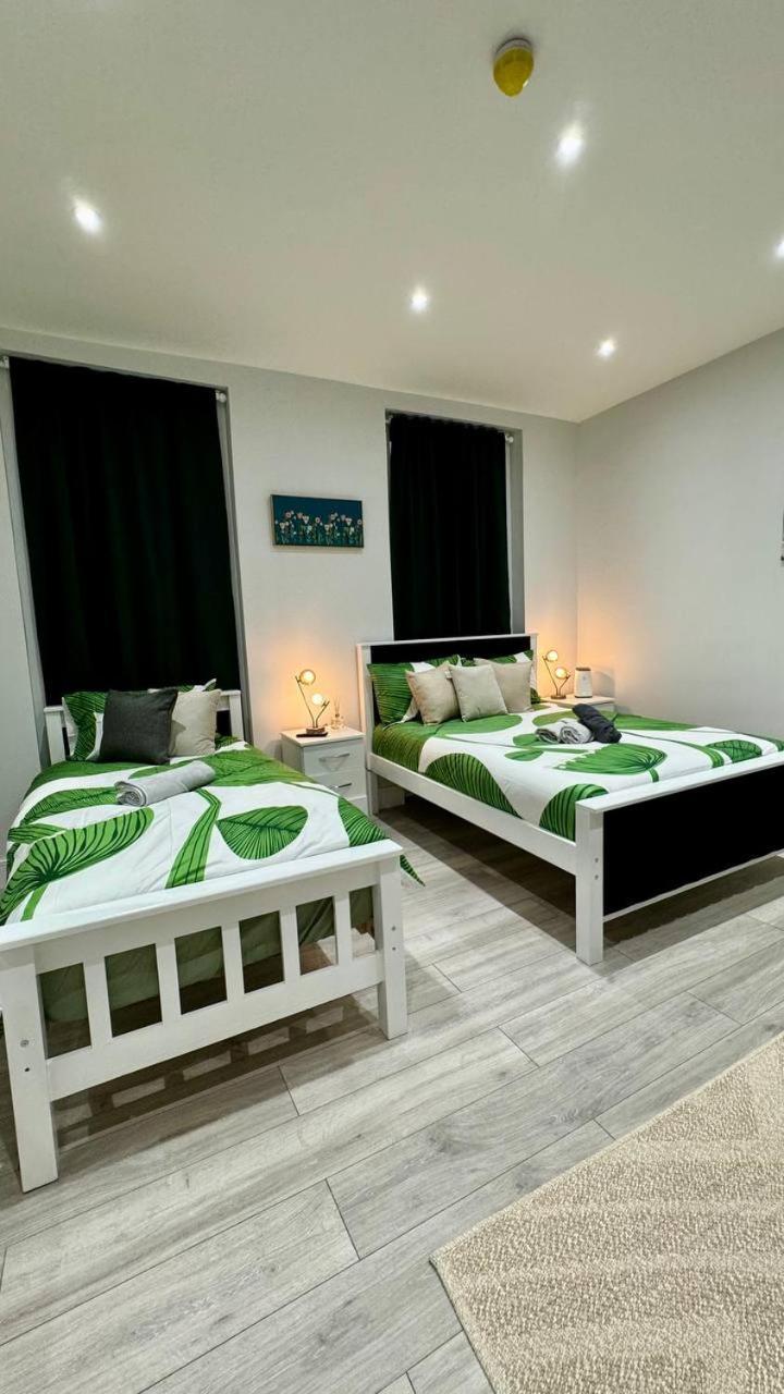 Guest&Rest Elite 1 Apartment Londra Exterior foto